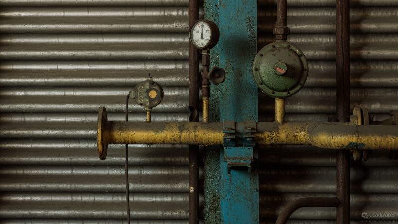 e4da3b7fbbce2345d7772b0674a318d5